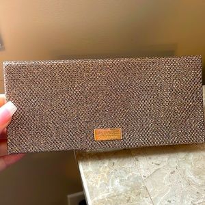 Dose of Colors collab with Desi & Katy Limited edition eyeshadow palette